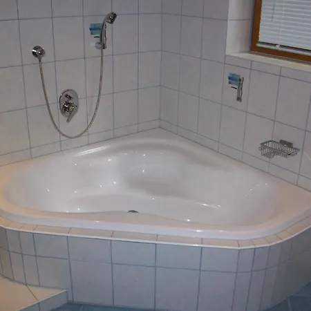 Gaestehaus Floerl Apartman